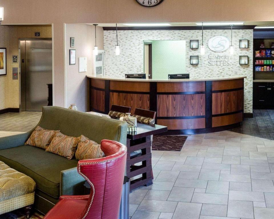 Comfort Suites Starkville Εξωτερικό φωτογραφία