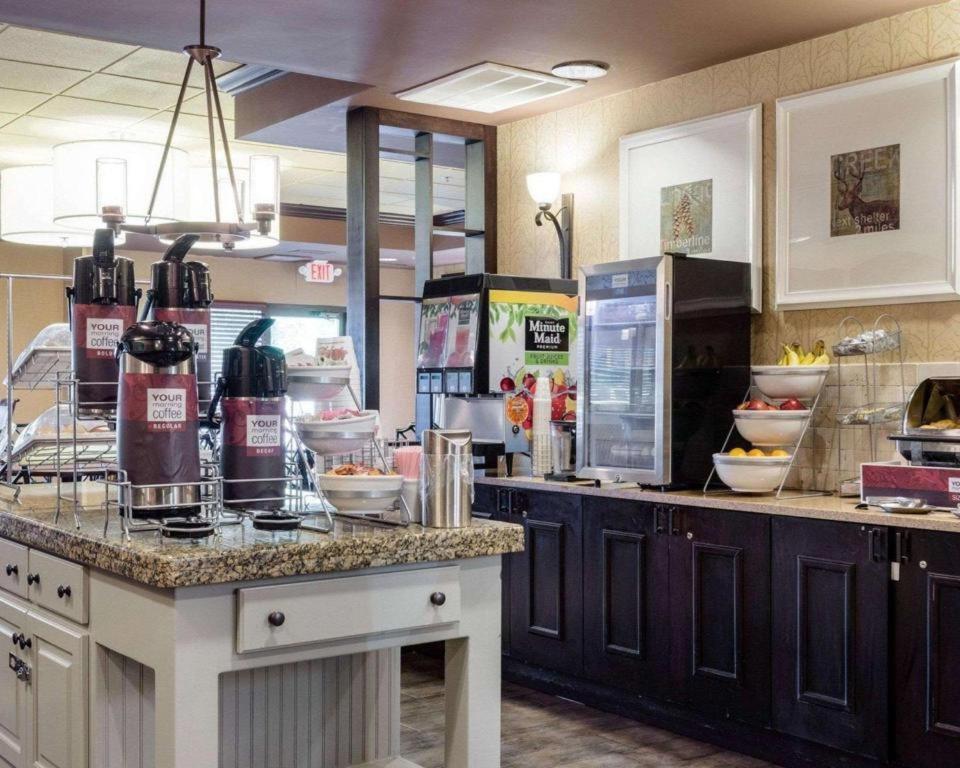 Comfort Suites Starkville Εξωτερικό φωτογραφία