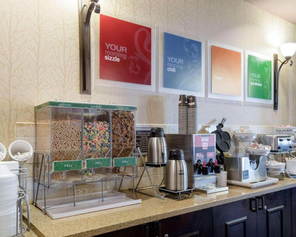 Comfort Suites Starkville Εξωτερικό φωτογραφία