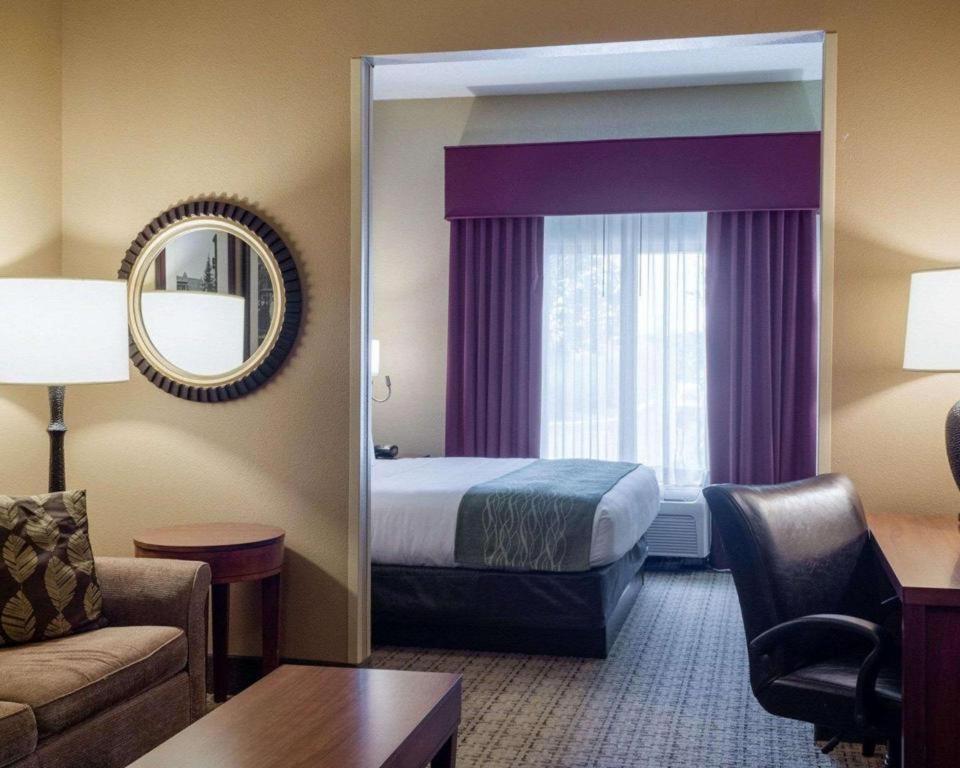 Comfort Suites Starkville Εξωτερικό φωτογραφία
