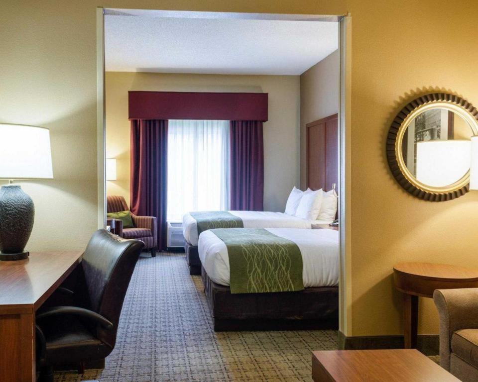 Comfort Suites Starkville Εξωτερικό φωτογραφία
