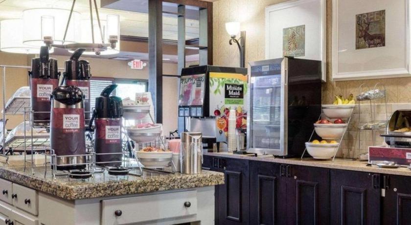 Comfort Suites Starkville Εξωτερικό φωτογραφία